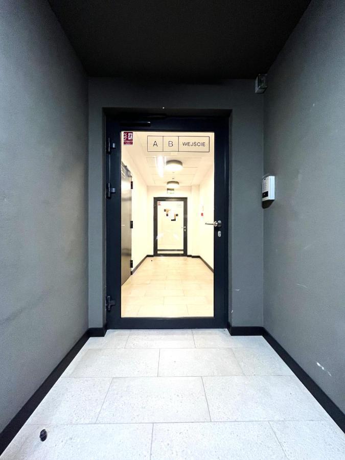 Wyszynskiego Apartment - Self Check-In 20H - Parking &Lift Wrocław Exterior foto